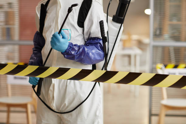 Professional Blood Cleanup technician working in New London, IA